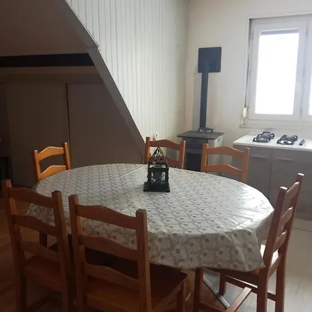 Apartment 6 Personnes Proche La Bresse Avec Vue Montagne Cornimont