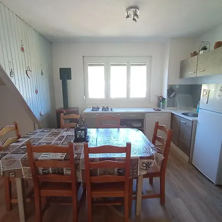 Apartment 6 Personnes Proche La Bresse Avec Vue Montagne Cornimont