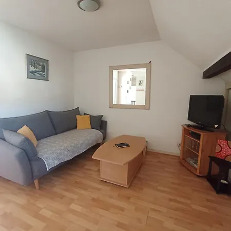 Apartment 6 Personnes Proche La Bresse Avec Vue Montagne *